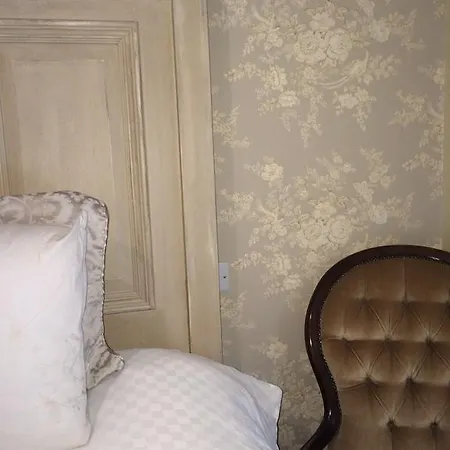 Riverbank, Country Pub And Guest house Carrickmacross